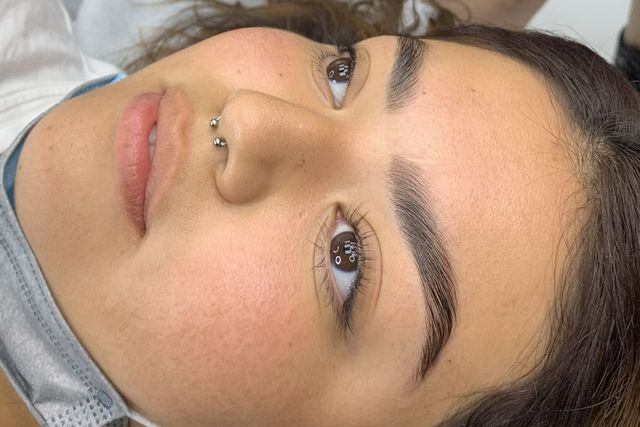 microblading eyebrows Los Angeles